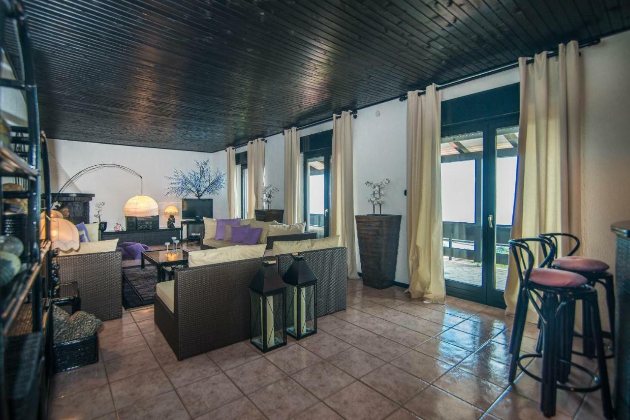 Vila "Zatka" Villa Veprinac Esterno foto