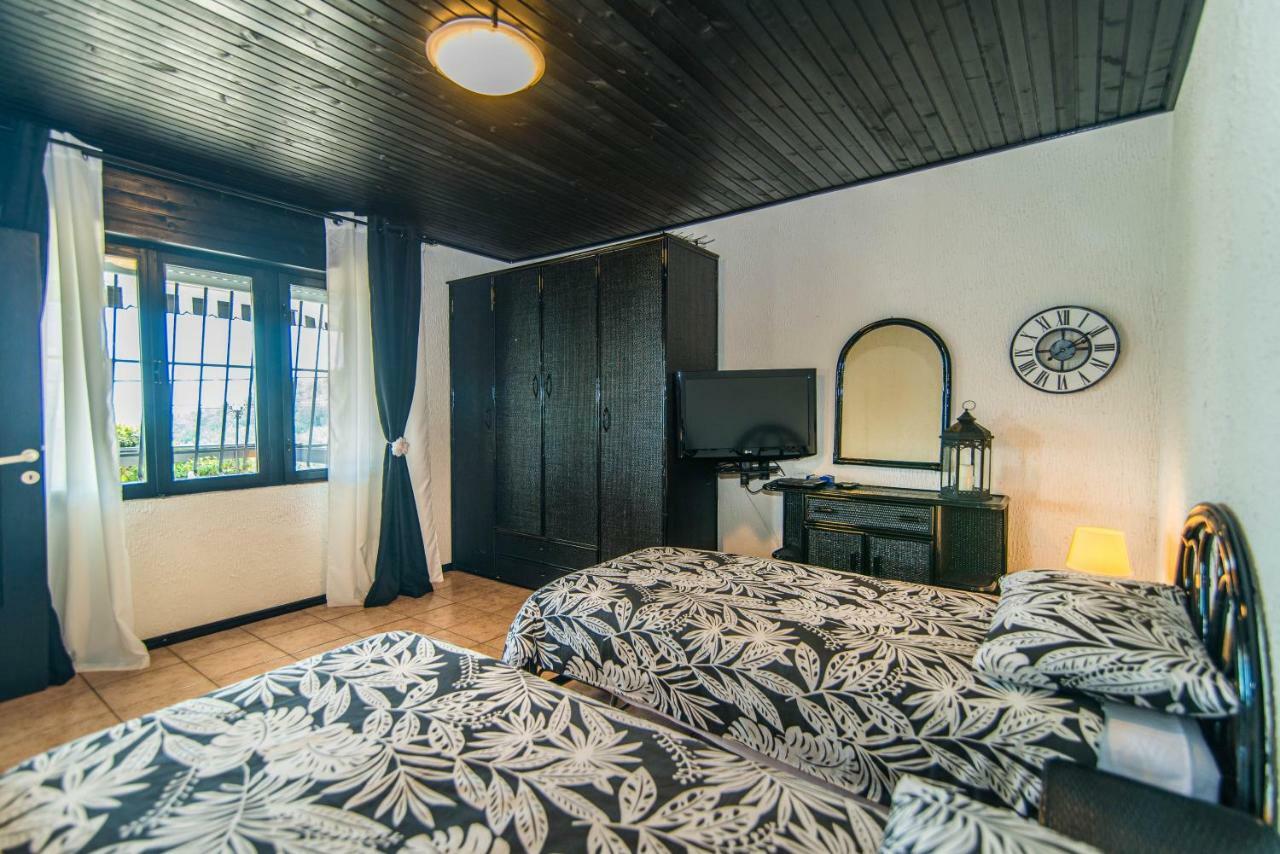 Vila "Zatka" Villa Veprinac Esterno foto