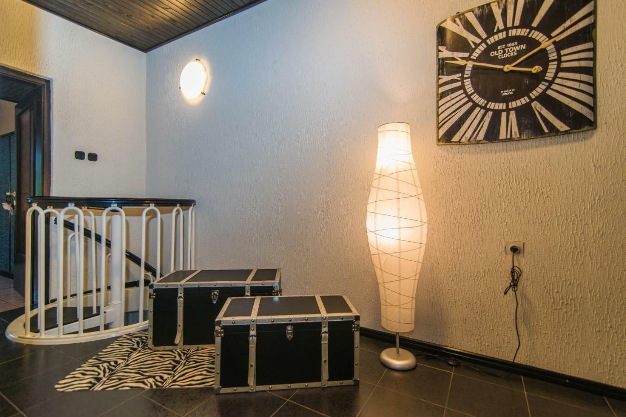 Vila "Zatka" Villa Veprinac Esterno foto