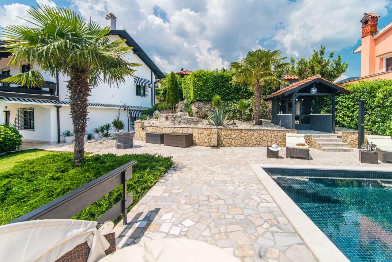 Vila "Zatka" Villa Veprinac Esterno foto